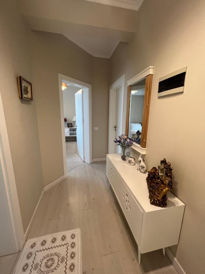 Grand New Bazaar Apartment Tirana Extérieur photo